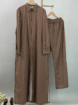Patterned longline shirt and coordinating trousers by HIA — view 12