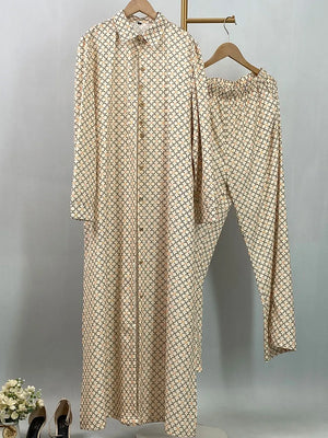 Patterned longline shirt and coordinating trousers by HIA — view 14