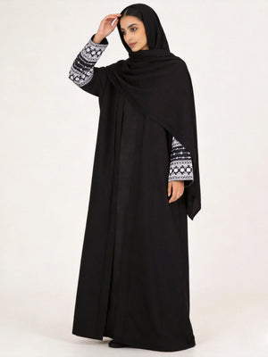 HIA black contrast-cuff open abaya – additional product view