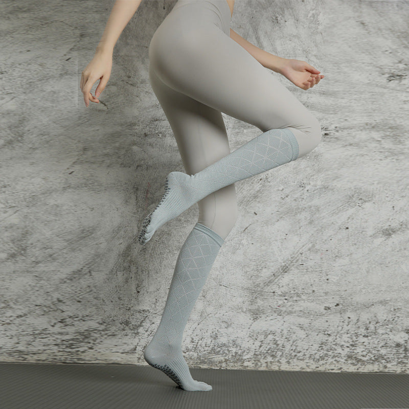 Women’s Non-Slip Long Sports Socks – Five-Finger Yoga & Pilates Cotton Stockings