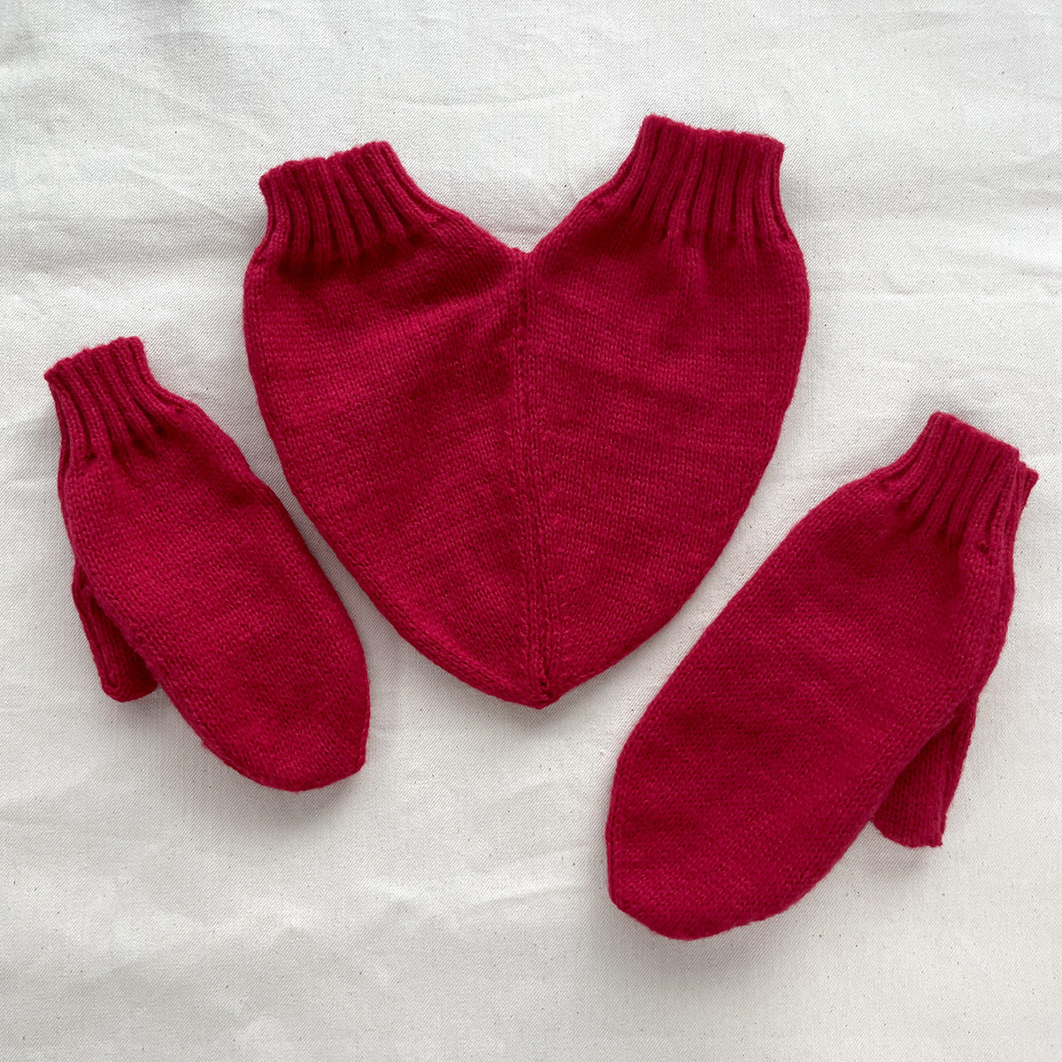 Love Knit Winter Mittens – Solid Color Warm Casual Gloves