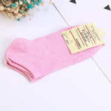 Solid Color Cotton Ankle Socks – Women’s Everyday Style
