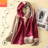 Floral Printed Silk-Look Scarf – Elegant Lightweight Shawl for All Seasons
