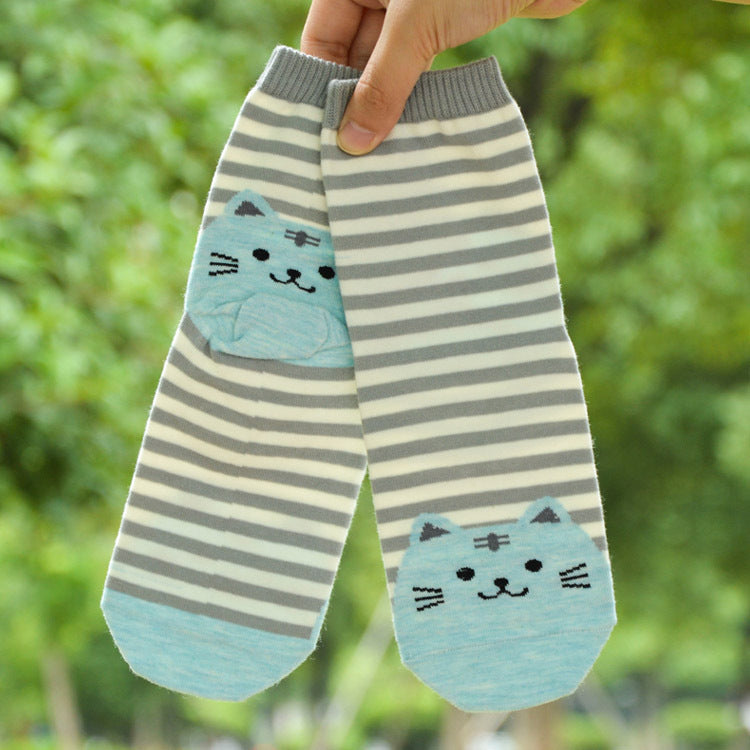 Striped Cartoon Cat Crew Socks – Women’s Cotton Style