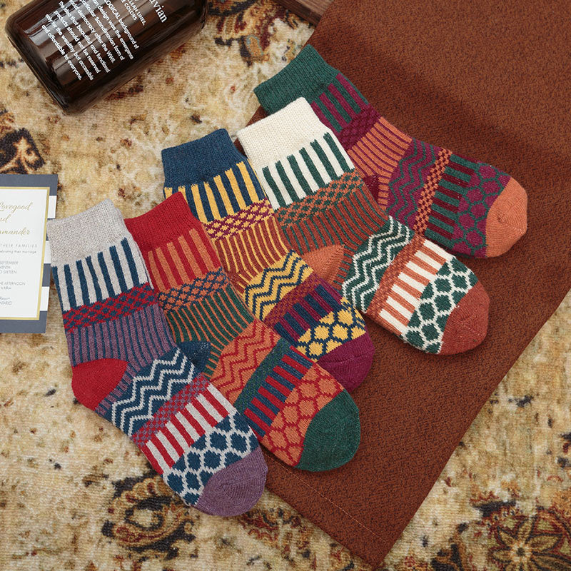 Thick Wool Winter Socks – Warm Middle Tube Unisex Design