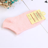 Solid Color Cotton Ankle Socks – Women’s Everyday Style