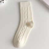 Women’s White Cotton Mid-Calf Socks – Thick Diamond Lattice Autumn/Winter