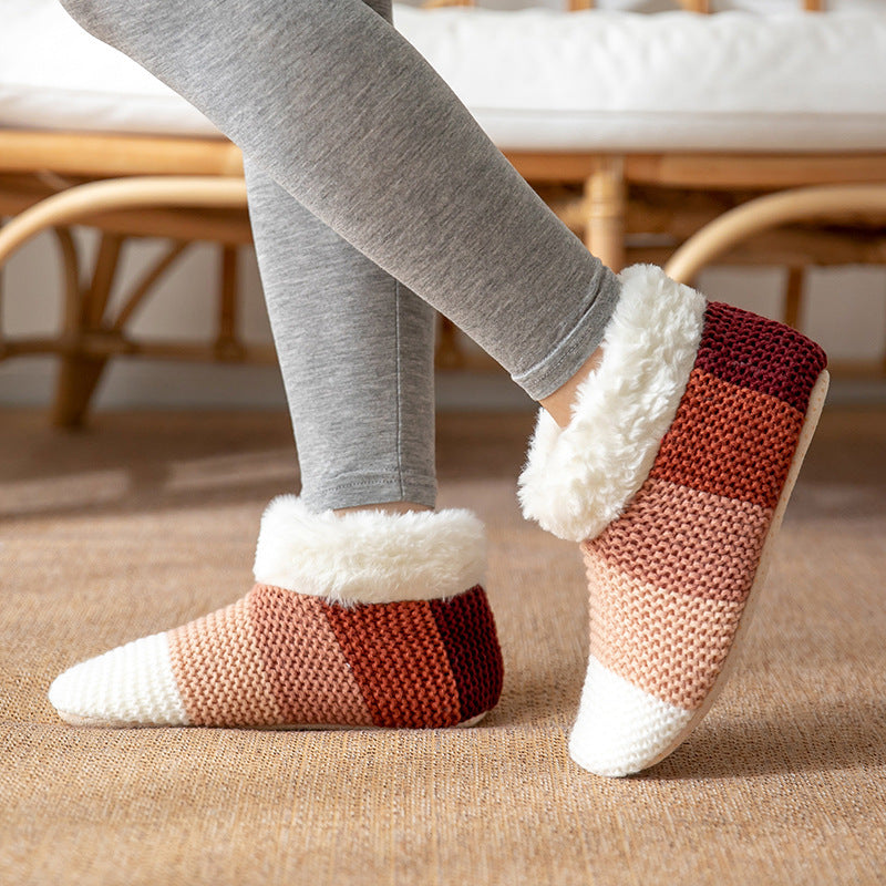 Women’s Knitted Plush Floor Socks – Color-Matching Non-Slip Winter Indoor Design