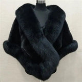 Luxe Faux Fur Cape – Elegant Winter Shawl