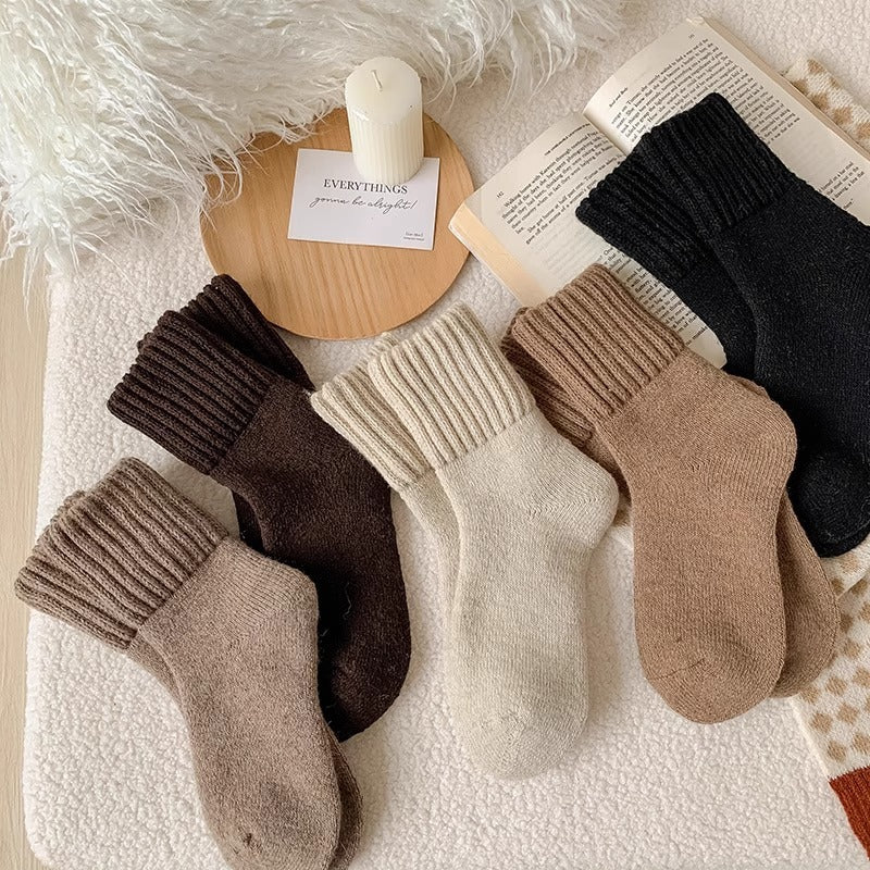 Women’s Extra Thick Fluffy Loop Socks – Cozy Winter Warm Design