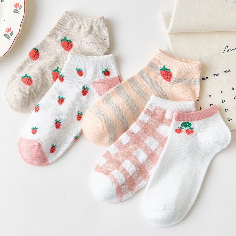 Cartoon Low-Cut Ankle Socks – Cute Bear & Strawberry Designs (5 Pairs)