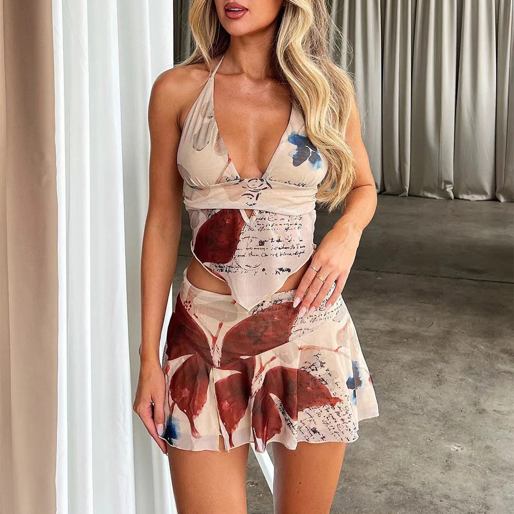 2-Piece Printed Outfit Set – Sexy V-Neck Halter Top & Pleated Mini Skirt