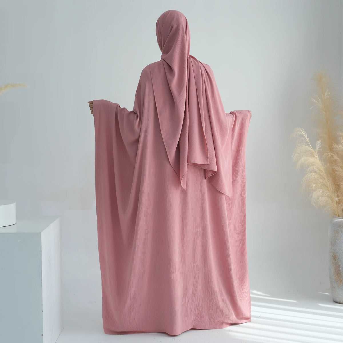 Dusty pink batwing abaya back view
