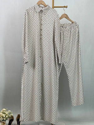 Patterned longline shirt and coordinating trousers by HIA — view 11