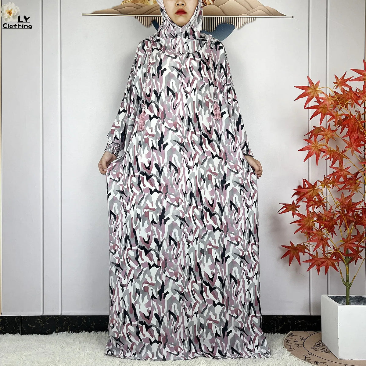 Patterned Hooded Prayer Dress in Print 02 — HIA