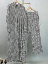 Patterned longline shirt and coordinating trousers by HIA — view 9