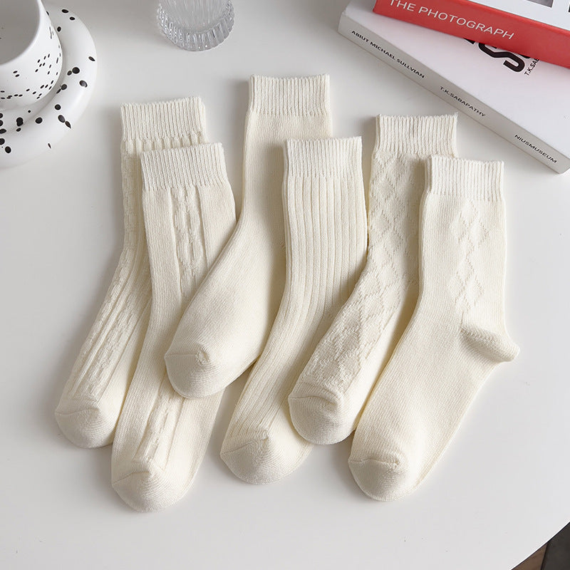 Women’s White Cotton Mid-Calf Socks – Thick Diamond Lattice Autumn/Winter