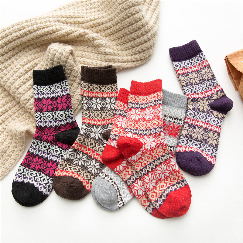 Women’s Ethnic Wool Crew Socks – Warm Winter Style
